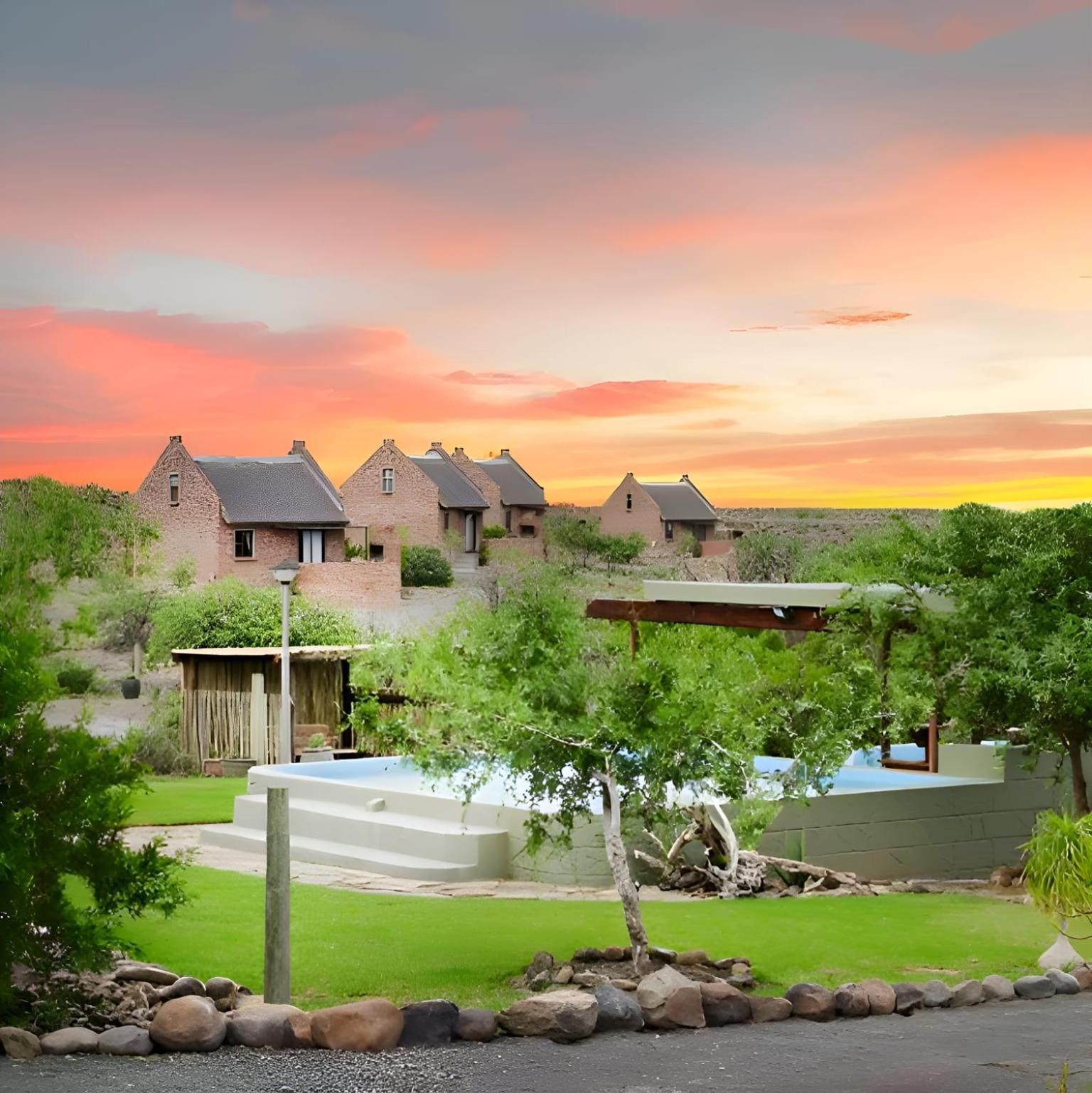 Teri-Lemveli Lodge Beaufort West Bagian luar foto