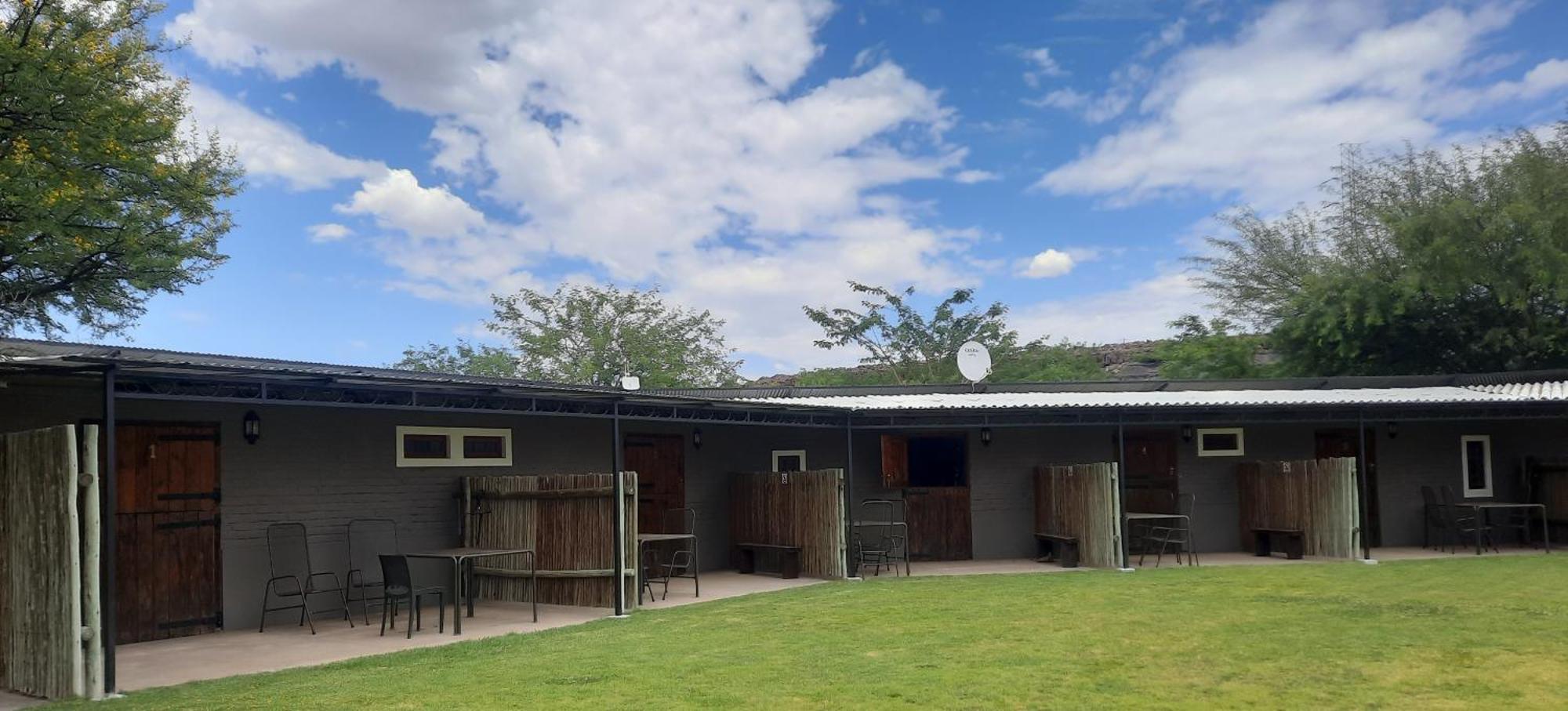 Teri-Lemveli Lodge Beaufort West Bagian luar foto