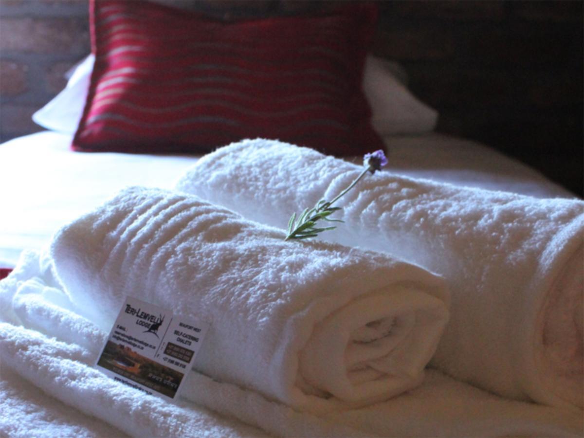 Teri-Lemveli Lodge Beaufort West Bagian luar foto
