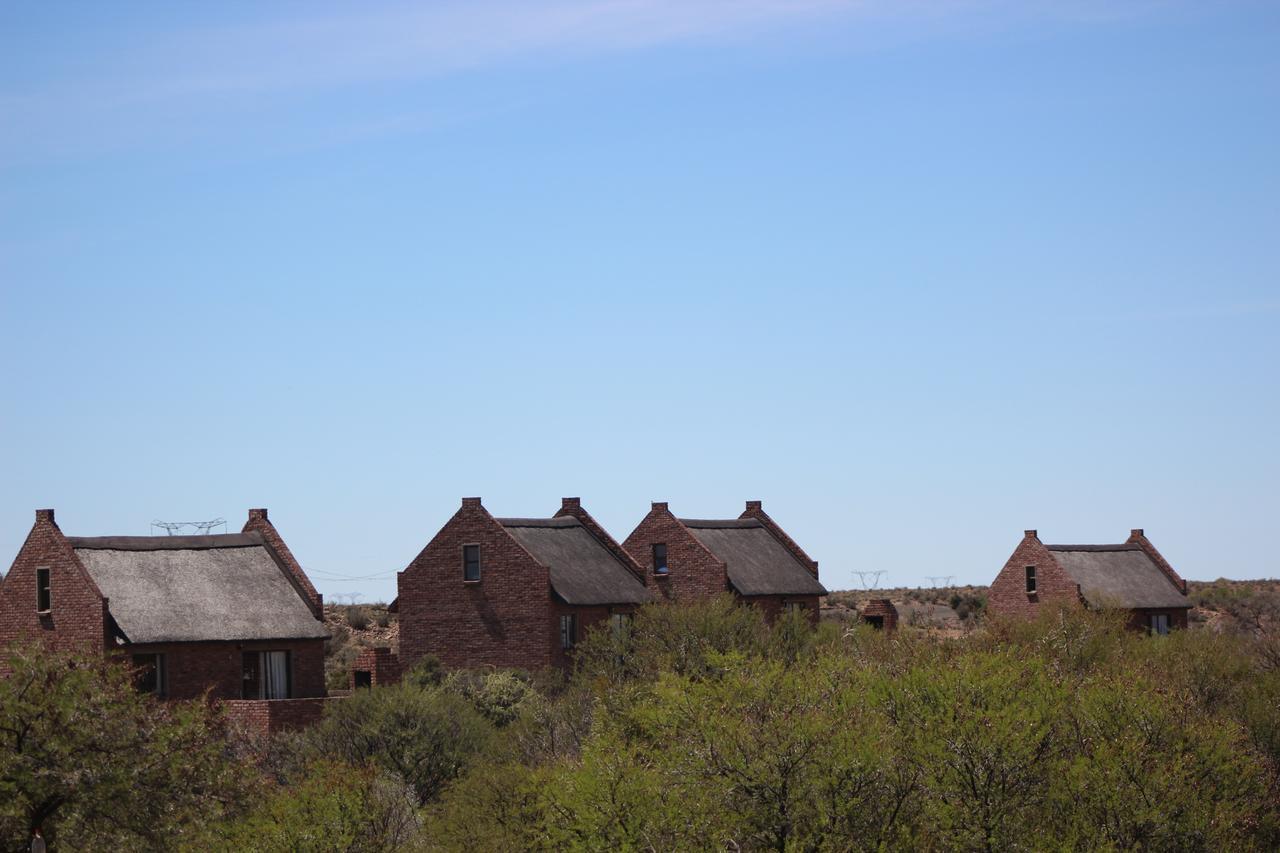 Teri-Lemveli Lodge Beaufort West Bagian luar foto