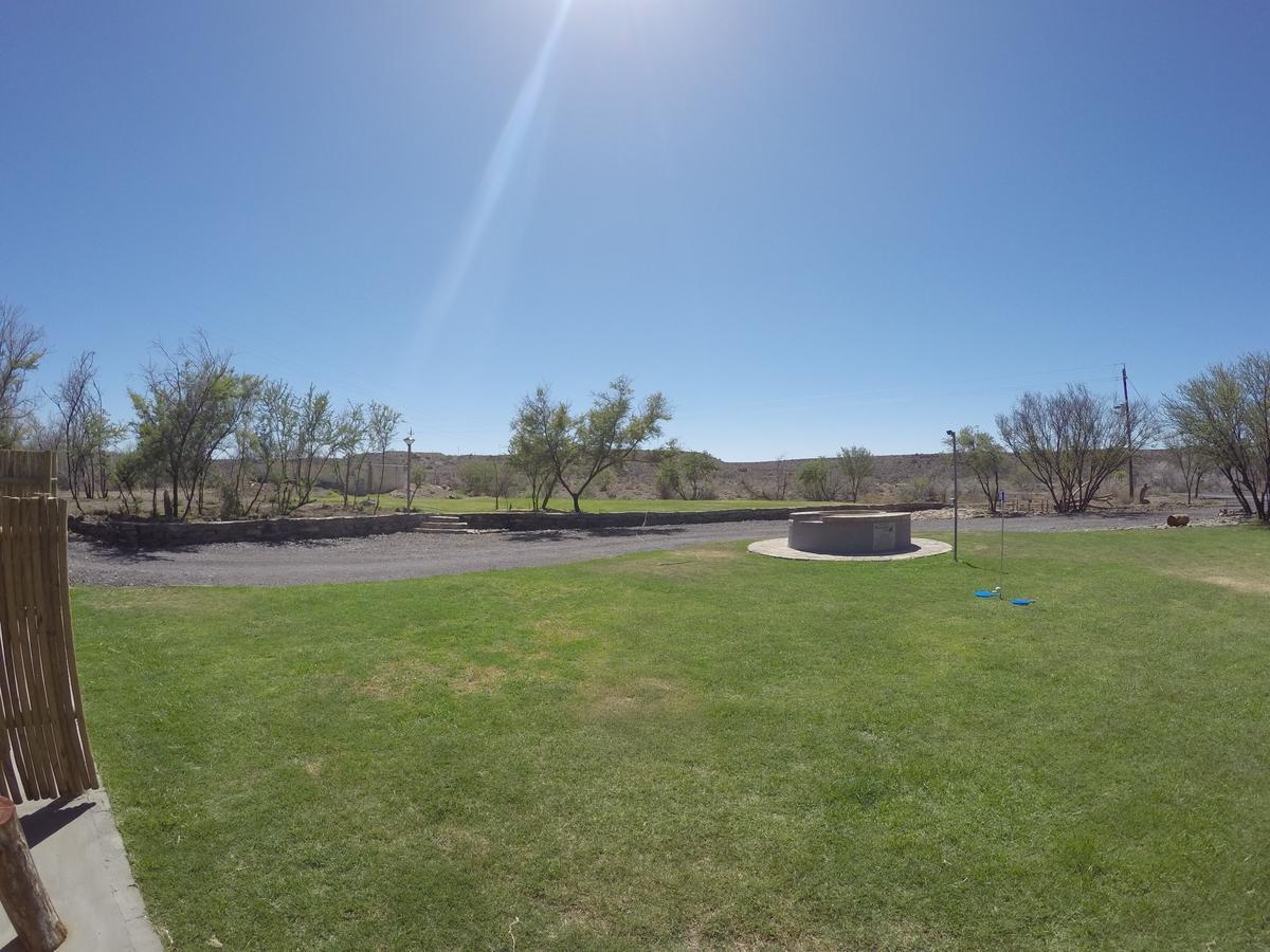 Teri-Lemveli Lodge Beaufort West Bagian luar foto