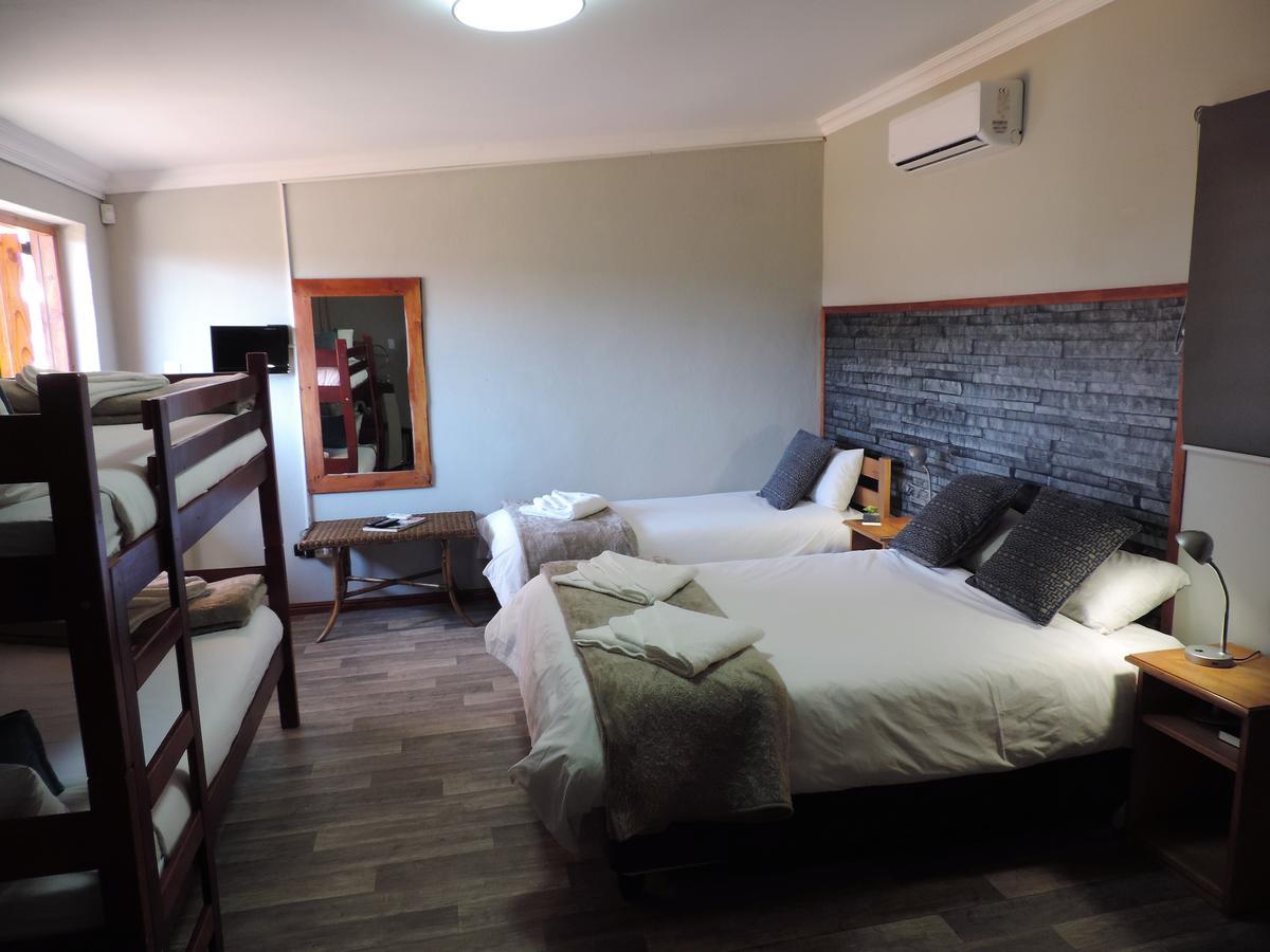 Teri-Lemveli Lodge Beaufort West Bagian luar foto
